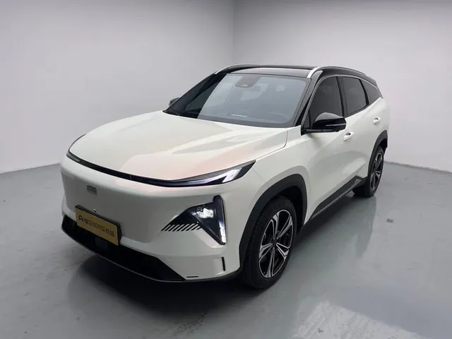 GEELY GALAXY L7 2023