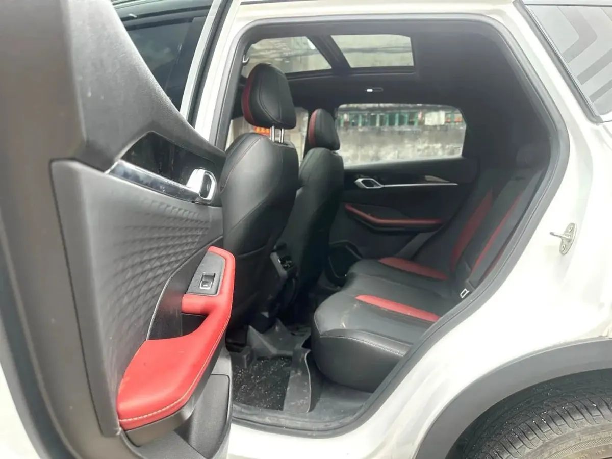 GEELY BINYUE 2022