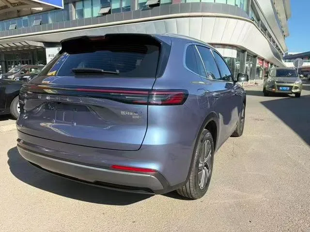 GEELY GALAXY STARSHIP EM-I GALAXY STARSHIP 7 EM-I 2025