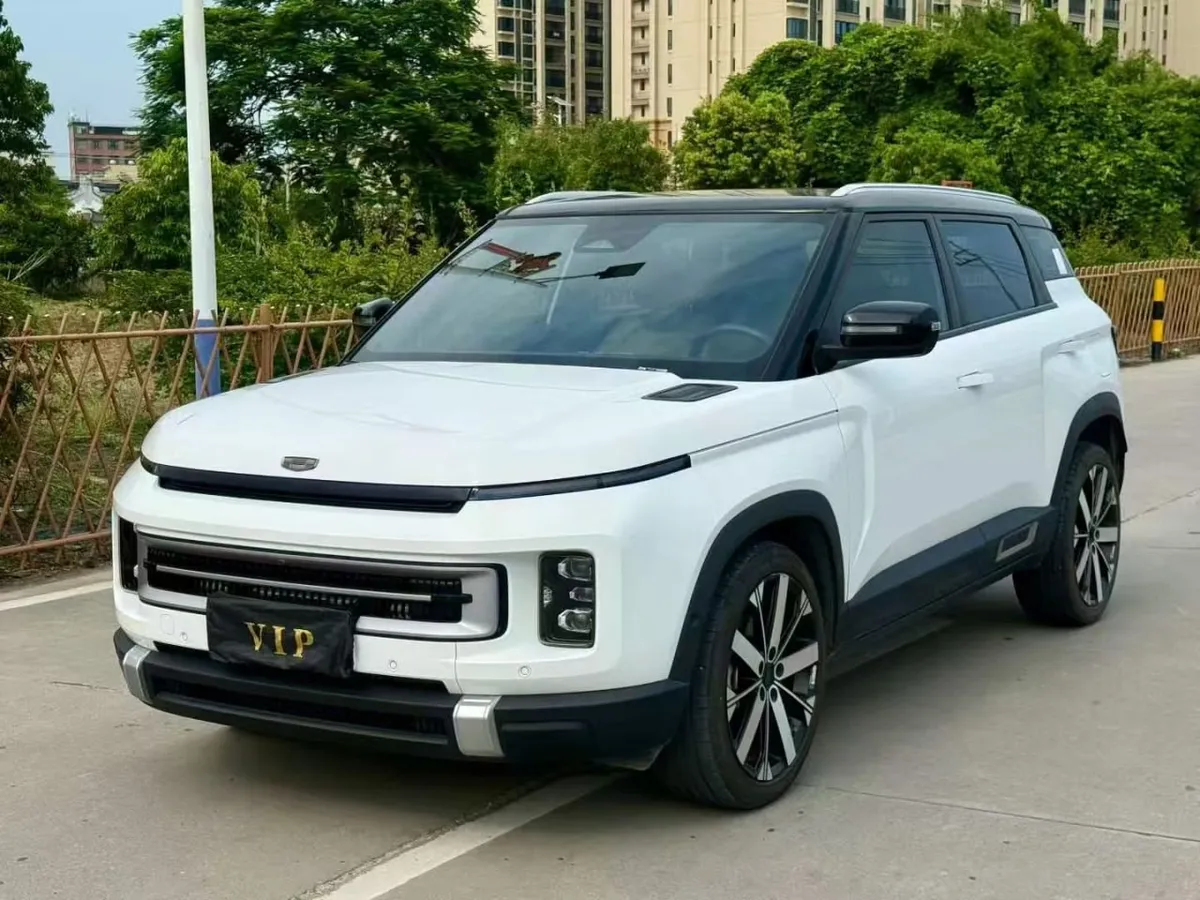 GEELY ICON PREMIUM 2023
