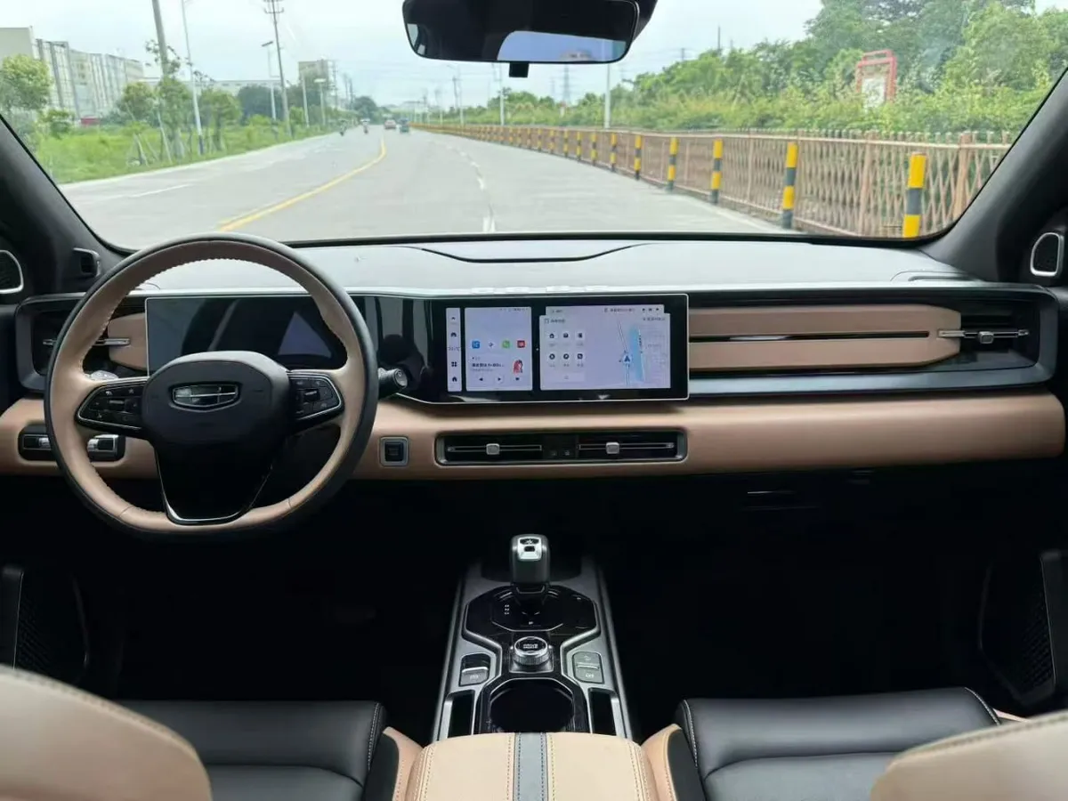 GEELY ICON PREMIUM 2023