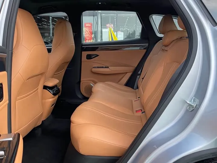GEELY GALAXY L7 2025