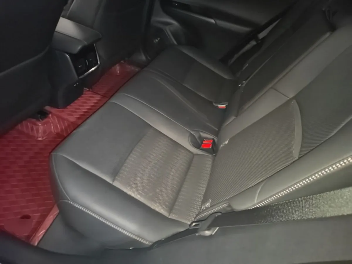 TOYOTA VENZA PRESTIGE 2023