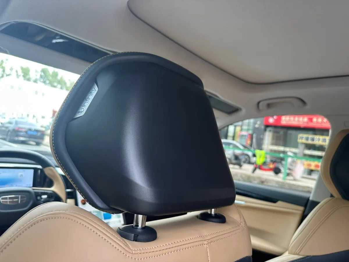 GEELY BOYUE L PREMIUM 2023