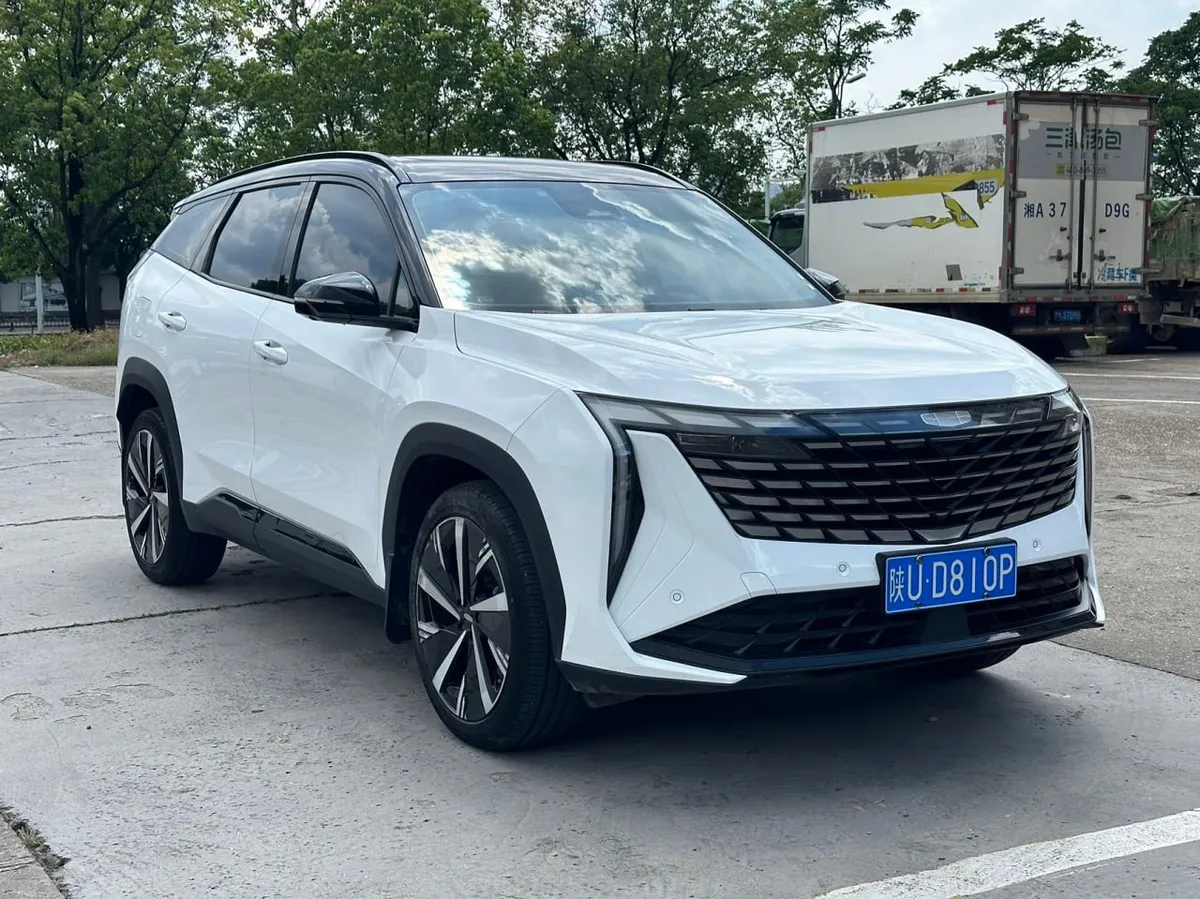GEELY BOYUE L PREMIUM 2023