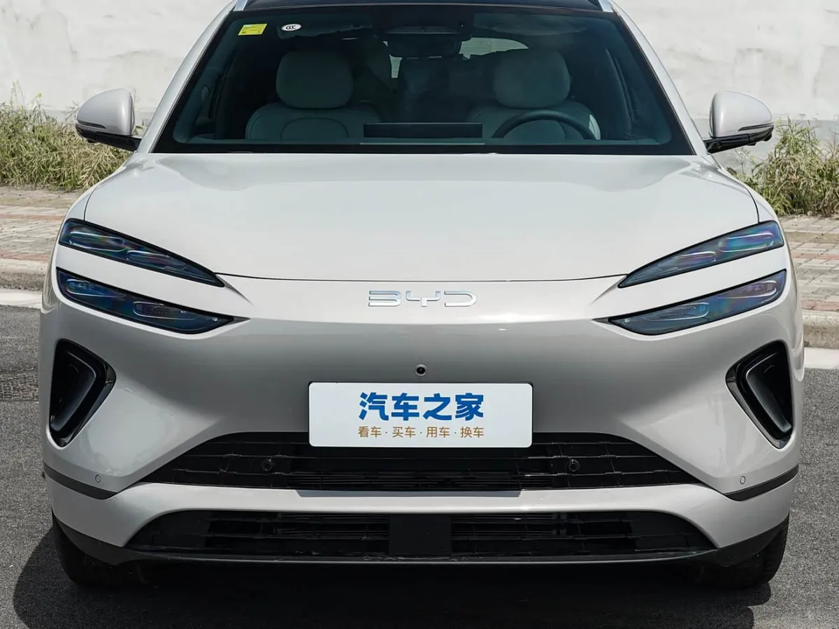 BYD SEALION 06 2026