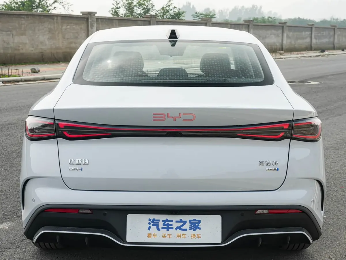 BYD SEAL 06 2026