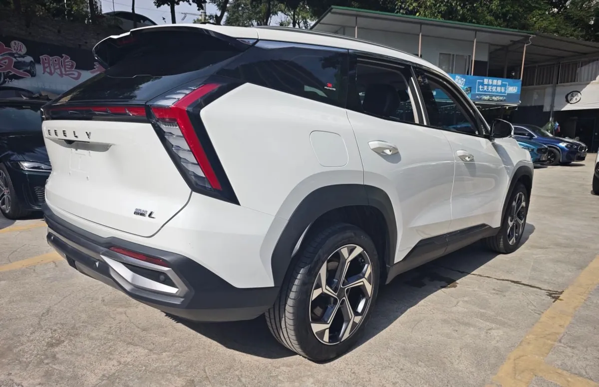 GEELY BOYUE L PREMIUM 2023
