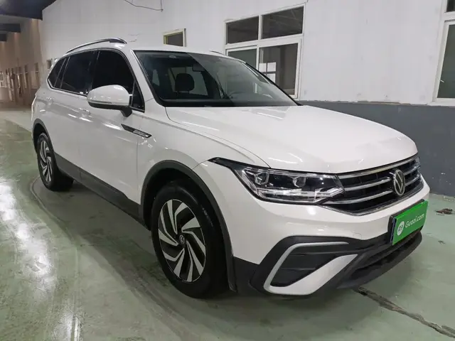VOLKSWAGEN TIGUAN L 2022