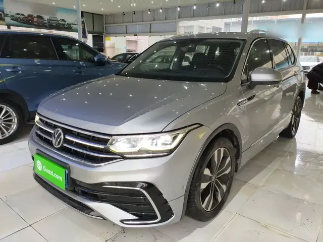 VOLKSWAGEN TIGUAN L 2021