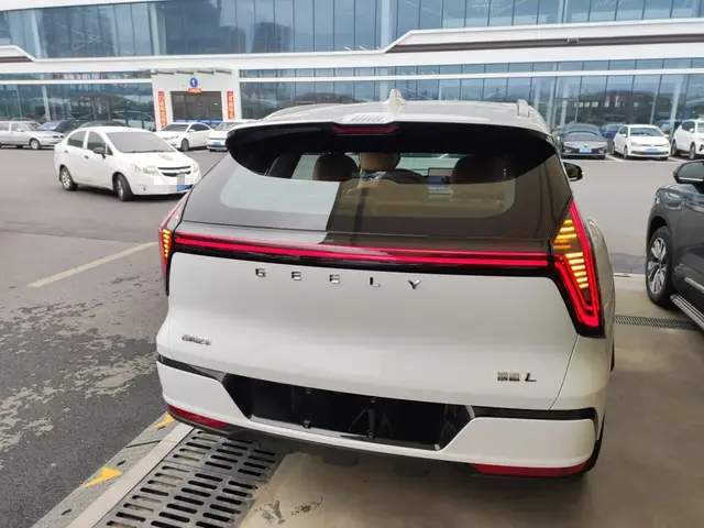 GEELY BOYUE L 2025