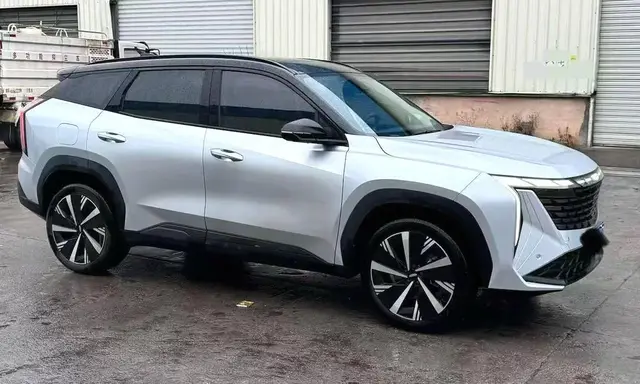 GEELY BOYUE L 2022