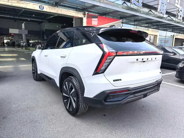 GEELY BOYUE L 2022