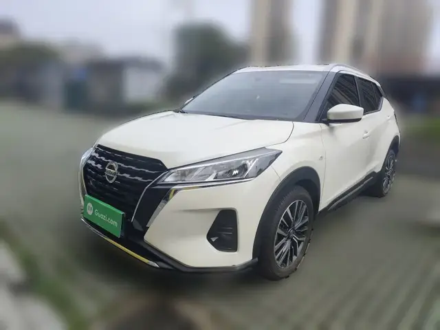 NISSAN KICKS 2022