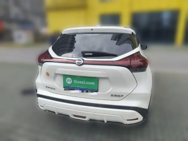 NISSAN KICKS 2022