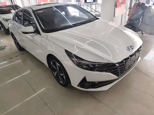 HYUNDAI ELANTRA 2022