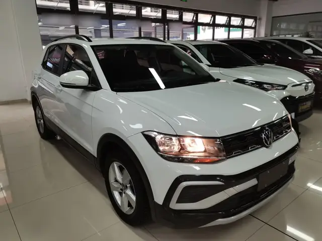 VOLKSWAGEN T-CROSS 2023