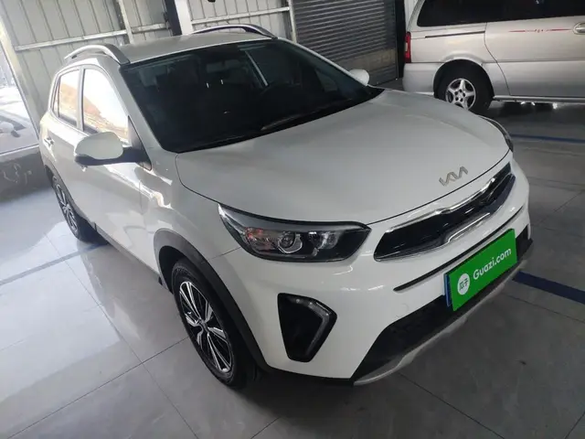 KIA KX1 STONIC 2025