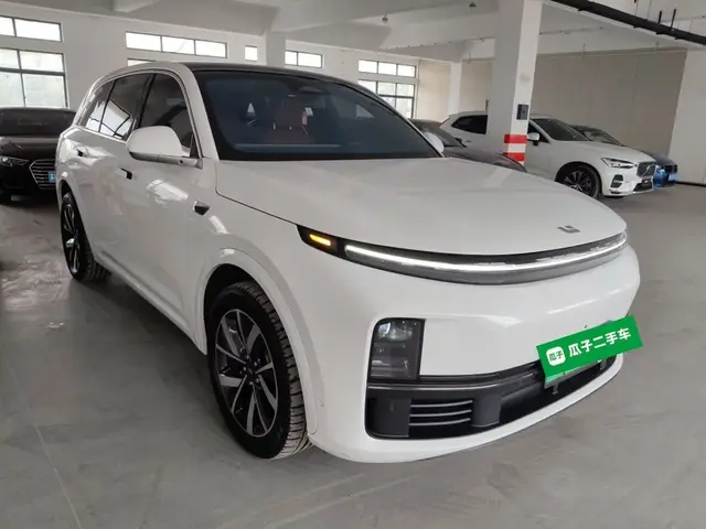 LI AUTO L7 2023