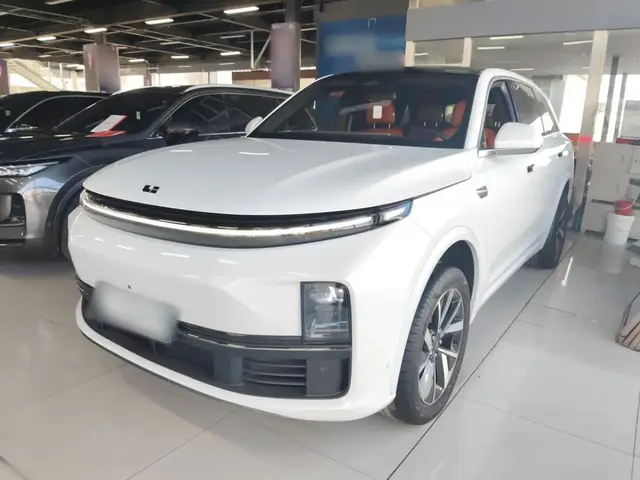 LI AUTO L7 2023