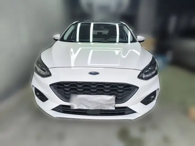 FORD FOCUS 2021