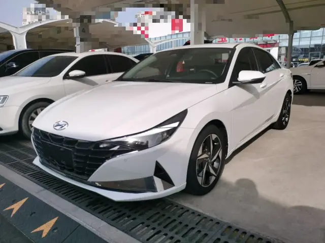 HYUNDAI ELANTRA 2022