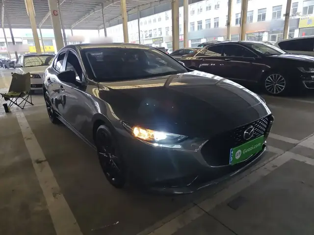 MAZDA 3 AXELA 2022