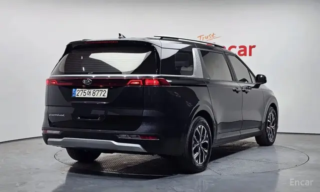 KIA CARNIVAL 4TH GENERATION 9-SEATER 2021