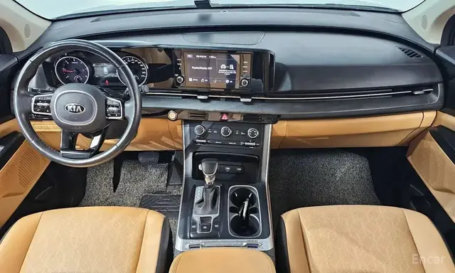 KIA CARNIVAL 4TH GENERATION 9-SEATER 2021