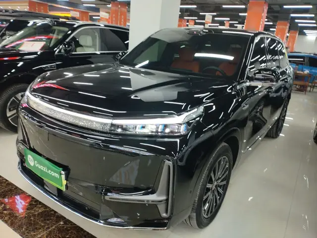 GEELY GALAXY M9 2025