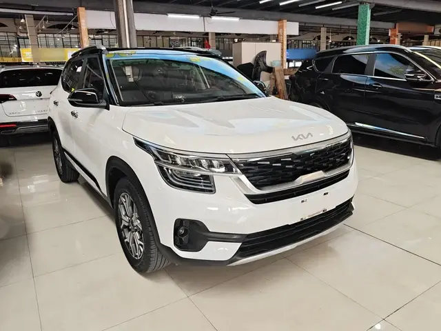 KIA KX3 2022