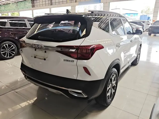 KIA KX3 2022