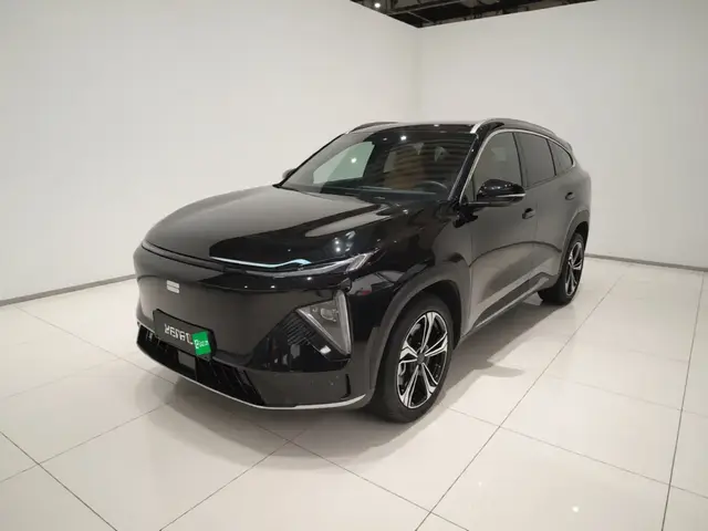 GEELY GALAXY L7 2024