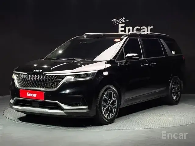 KIA CARNIVAL 4TH GENERATION 9-SEATER 2022