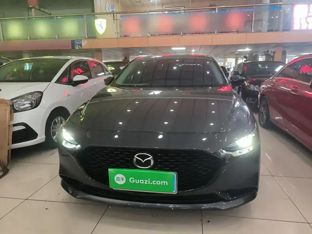 MAZDA 3 AXELA 2022