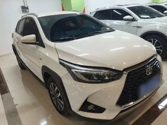 TOYOTA YARIS L 2022