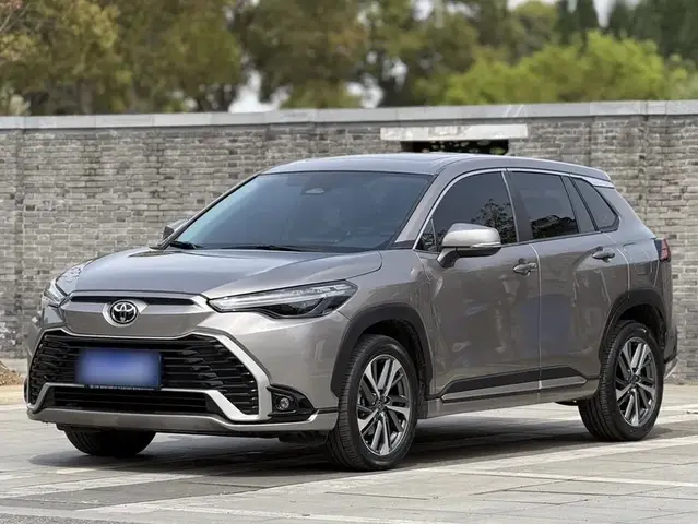 TOYOTA FRONTLANDER2023 2023