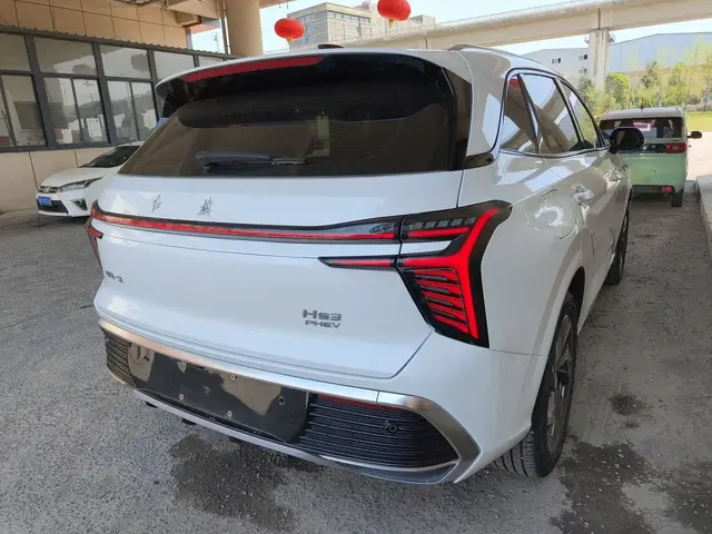 HONGQI HS3 PHEV 2024