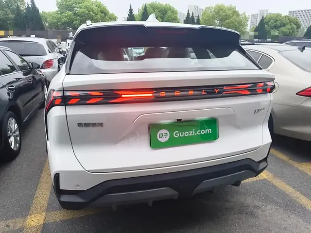 GEELY GALAXY L7 2025