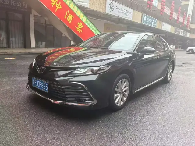 TOYOTA CAMRY 2023