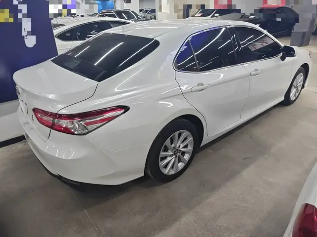 TOYOTA CAMRY 2022