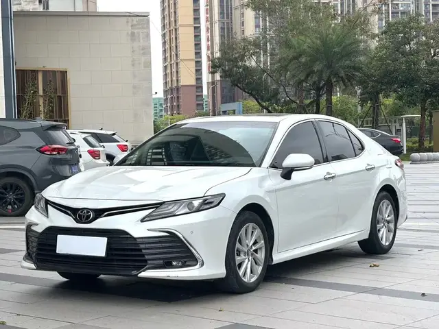 TOYOTA CAMRY 2021