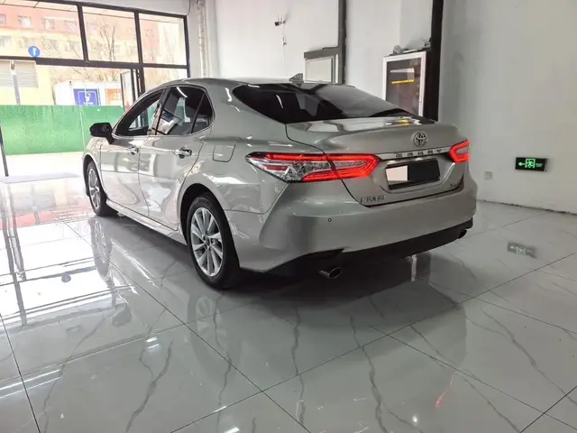 TOYOTA CAMRY 2021