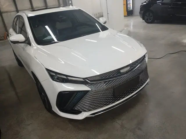 GEELY AUTO EMGRAND L HIP 2022