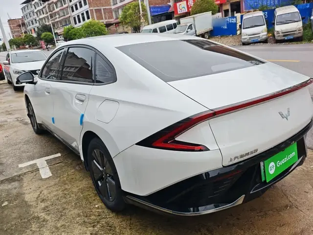 WULING STARLIGHT 2024