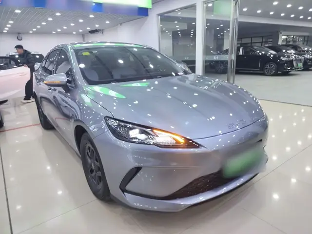 BYD SEAL DM-I SEAL 05 DM-I 2025