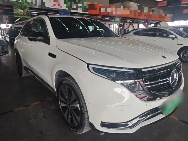 MERCEDES-BENZ EQC 2022
