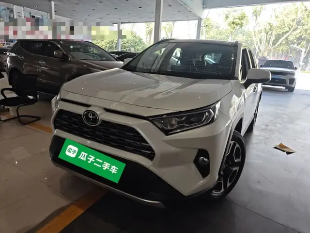 TOYOTA RAV4 2022