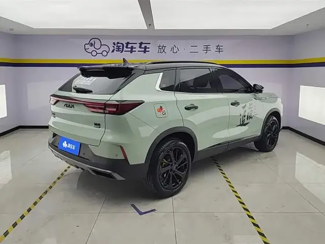 DONGFENG AEOLUS HUGE 2022