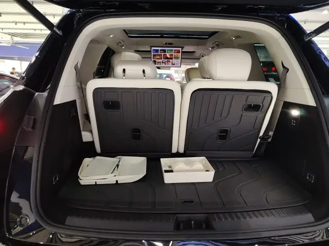 GEELY GALAXY M9 2025